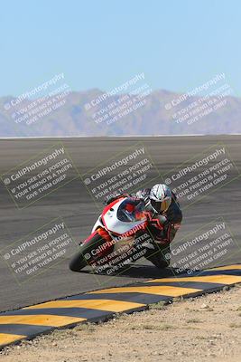 media/Nov-06-2023-Moto Forza (Mon) [[ce023d0744]]/3-Intermediate Group/Session 2 (Bowl)/